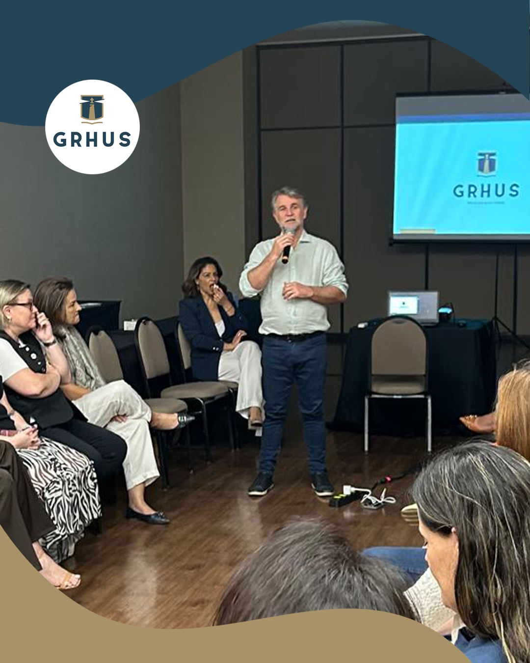 Outubro 2025 - Comunicação e Autoconsciência